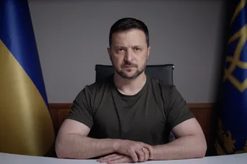 Україна готова зупинити удари по НПЗ, щойно Росія перестане бити по енергетиці - Зеленський
