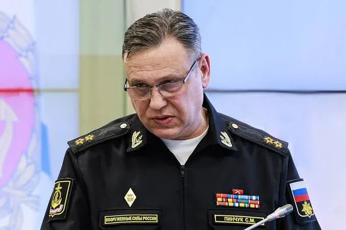 «Калібри» по будинках: Командувачу Чорноморського флоту рф повідомили про підозру у справі про удар по Києву 