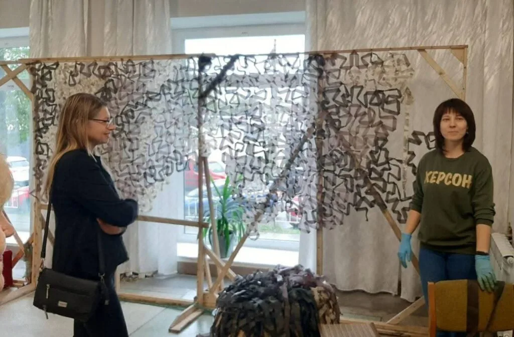 Де у Львівській громаді можна долучитися до плетіння маскувальних сіток на фронт - 3