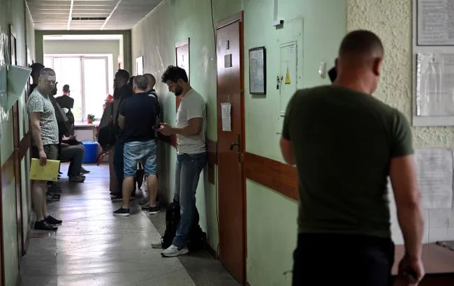 В Україні хочуть посилити покарання для ухилянтів та СЗЧшників, - Корецький