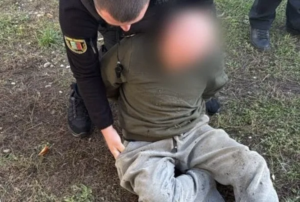 На Закарпатті чоловік влаштував стрілянину та вбив двох людей: стрільця затримали