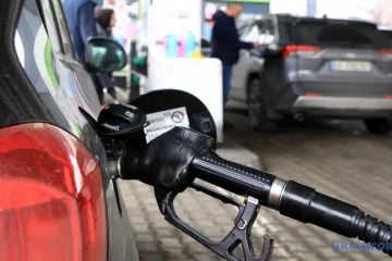 Бензин, дизель та автогаз: які ціни на АЗС 8 жовтня