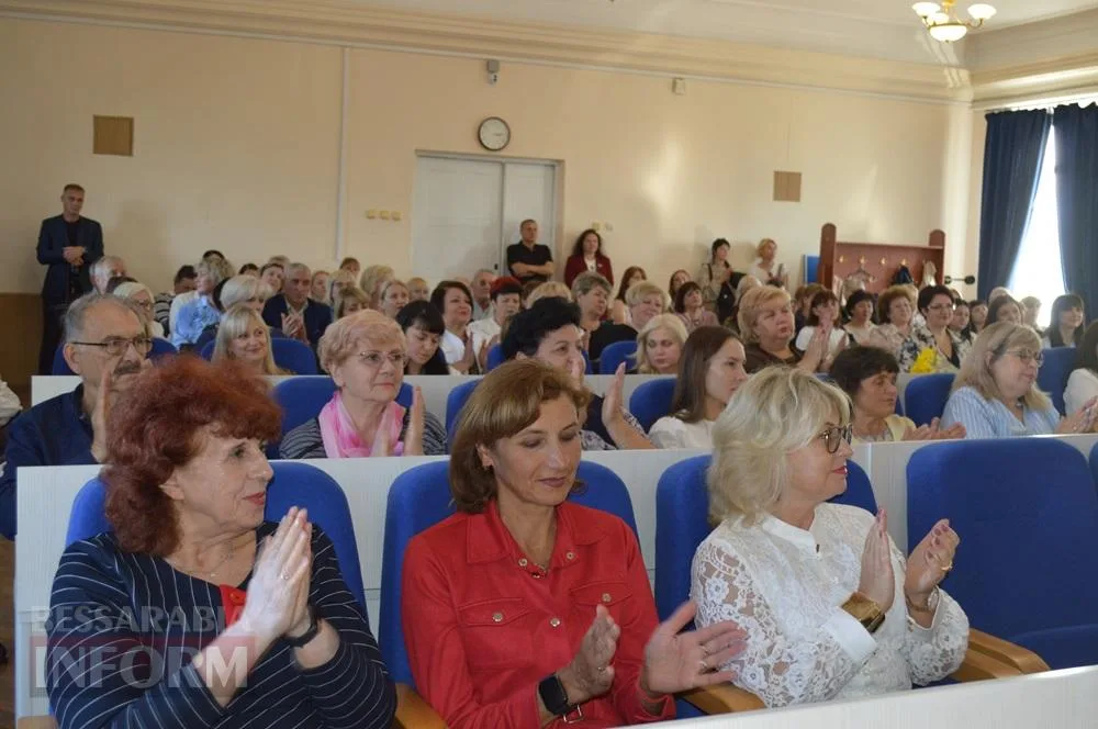 У Білгороді-Дністровському привітали тих, хто щодня працює для дітей