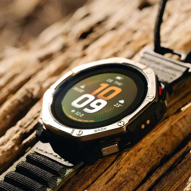 Amazfit T-Rex Dual Solar работают месяцами без зарядки
