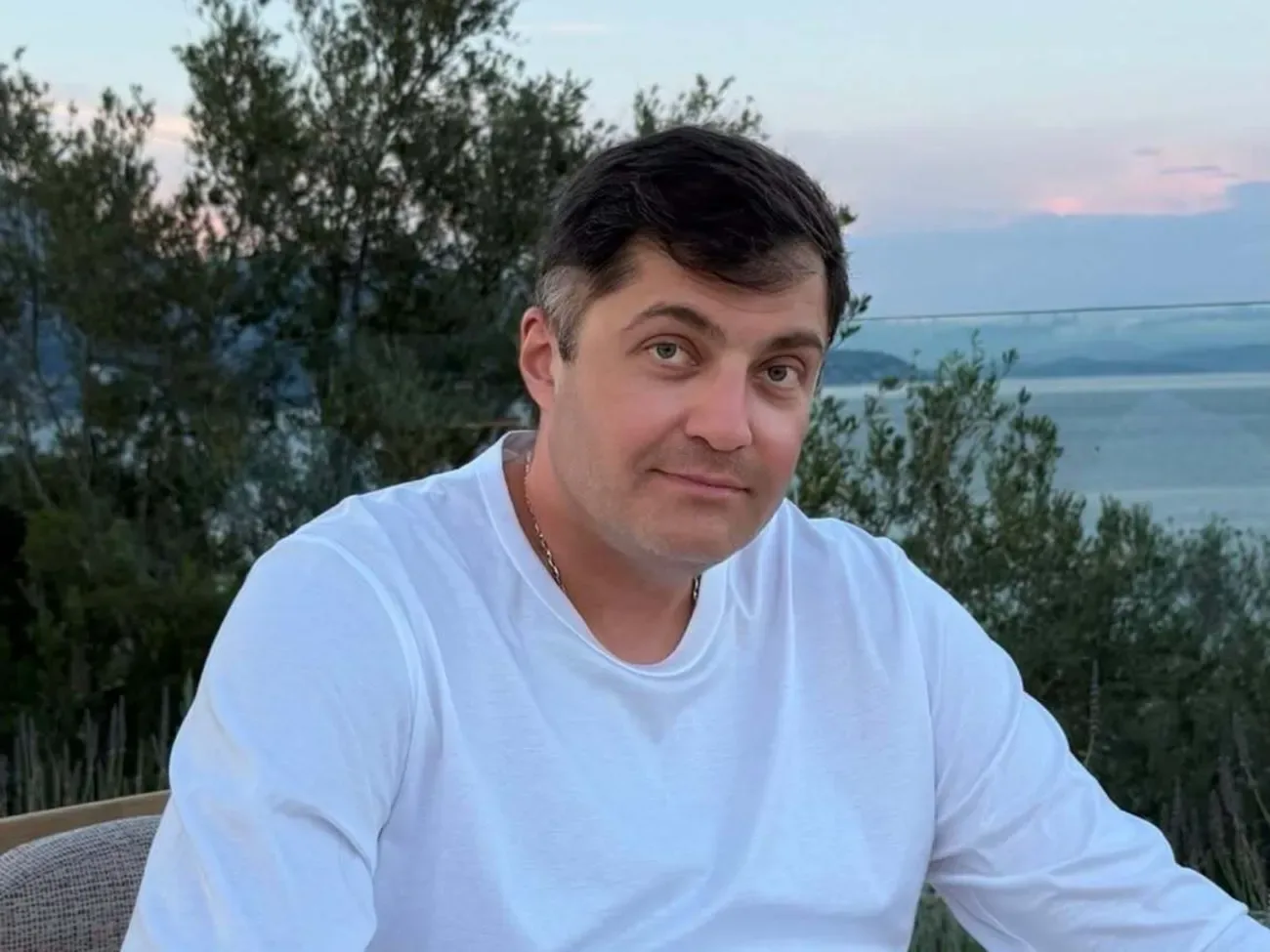 Зближення Трампа з Путіним, секрет успіху команди Саакашвілі. Інтерв'ю Гордона із Сакварелідзе. Відео