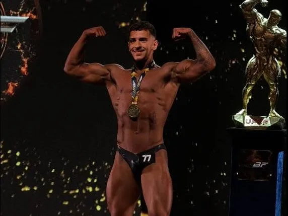 Студент із Глухова виборов «золото» на чемпіонаті України з бодібілдингу