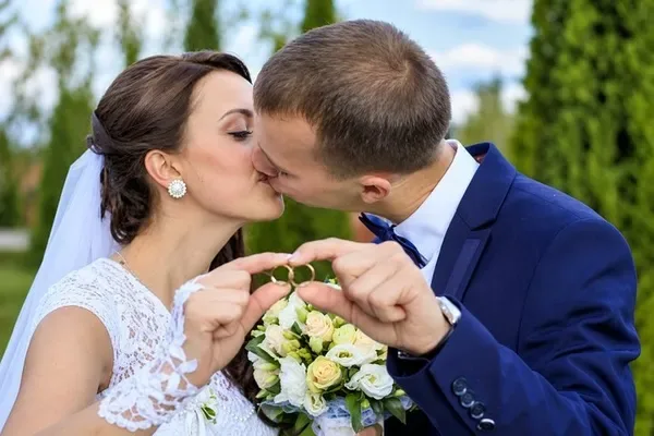 Понад рік не бачив неба і втратив руку: історія звільнення з полону прикордонника з Волині Максима Трофімука (фото)