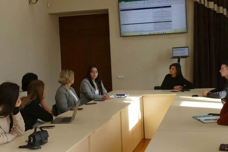 Молоді Калуша розповіли про гранти для започаткування та розвитку власної справи