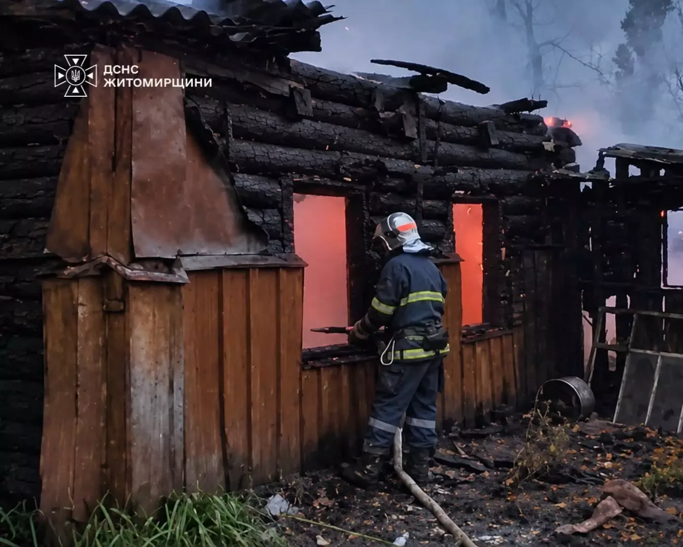 Пожежна техніка на місці події у Коростенському районі
