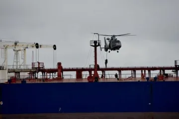 У Франції розпочали розслідування щодо капітана танкера тіньового флоту РФ