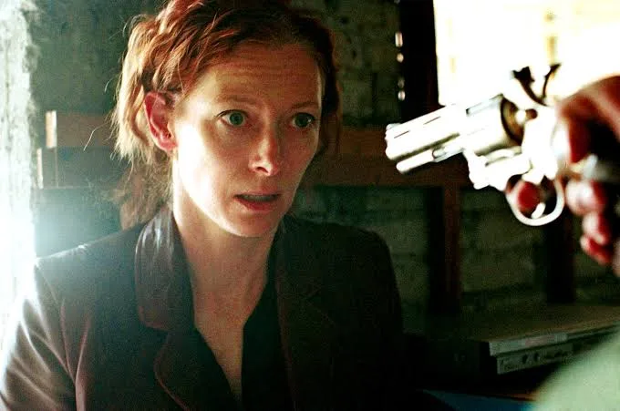 Джулія (Julia) 2008