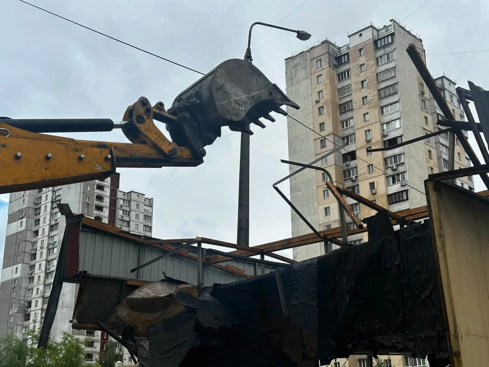 За тиждень з вулиць Києва прибрали 69 незаконних об’єктів: найбільше – у Голосієві