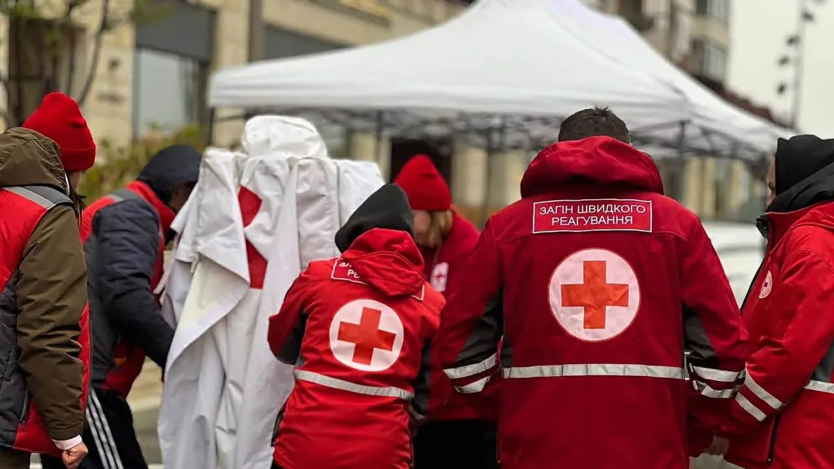 Команда УЧХ допомогла постраждалим після російської повітряної атаки на Умань