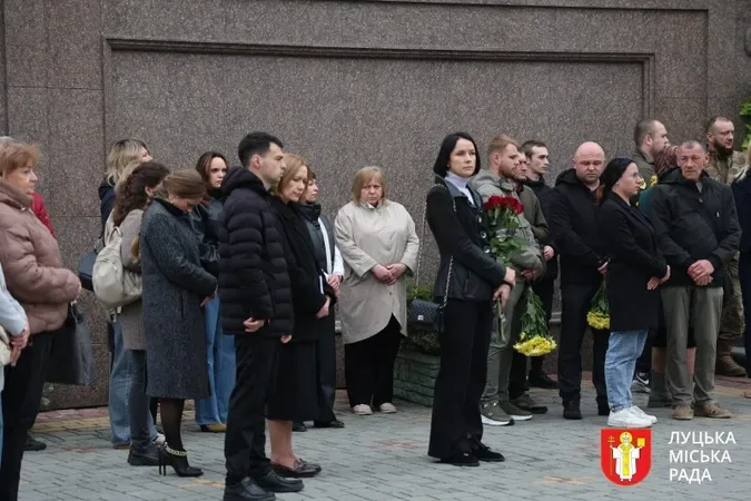 У Луцьку попрощалися із 46-річним захисником Євгеном Писаренком (фото)