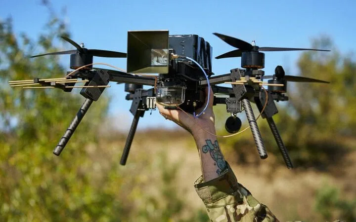 TAF Industries представила оновлений носій ретранслятора «Колібрі 13″ FR1»