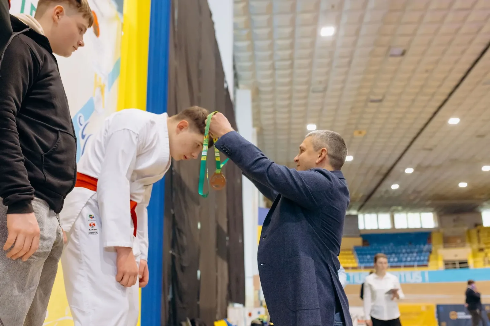 Василь Костюк підтримав збірну України з карате на рекордному чемпіонаті світу
