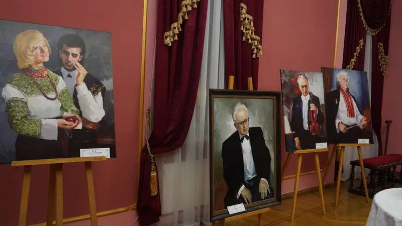  У Чернівцях вшанували 100-річчя від дня народження буковинського художника Івана Холоменюка