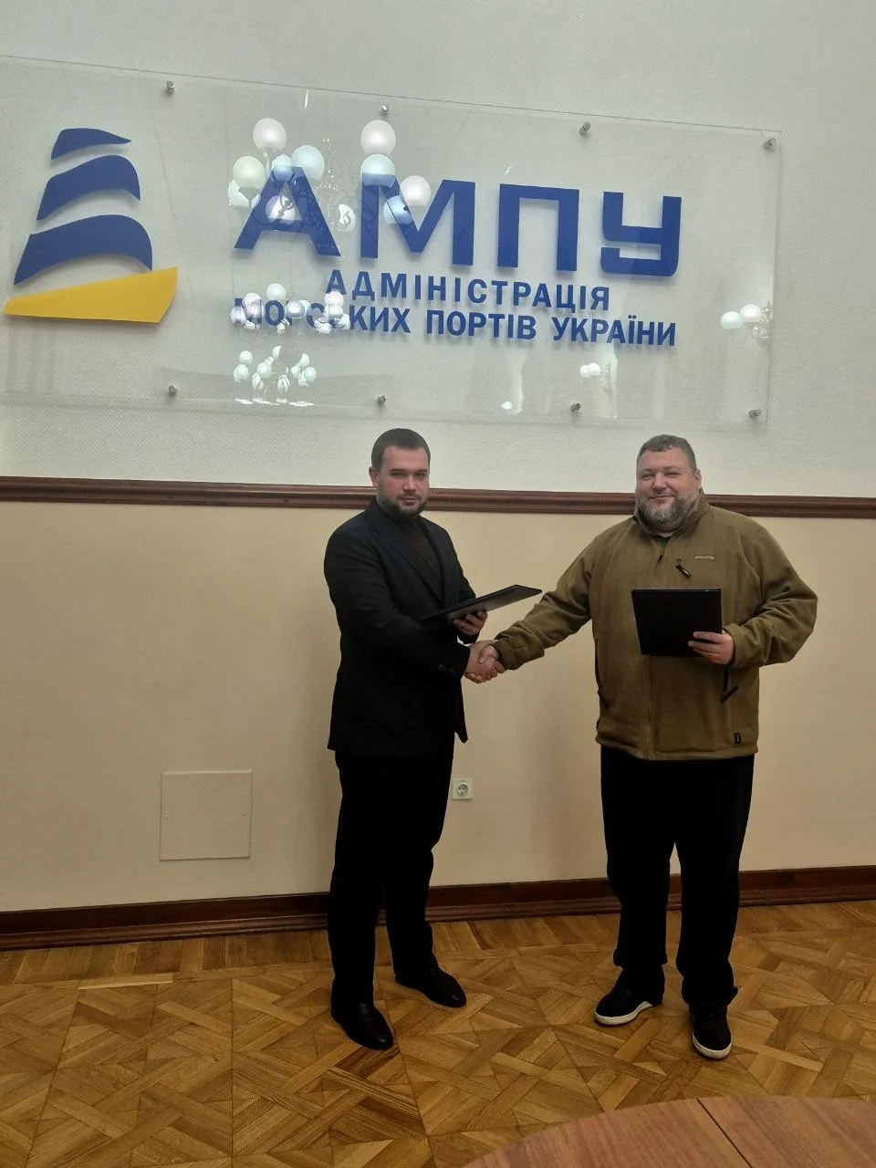 АМПУ та Національний антарктичний науковий центр об’єднають зусилля для моніторингу Чорного моря