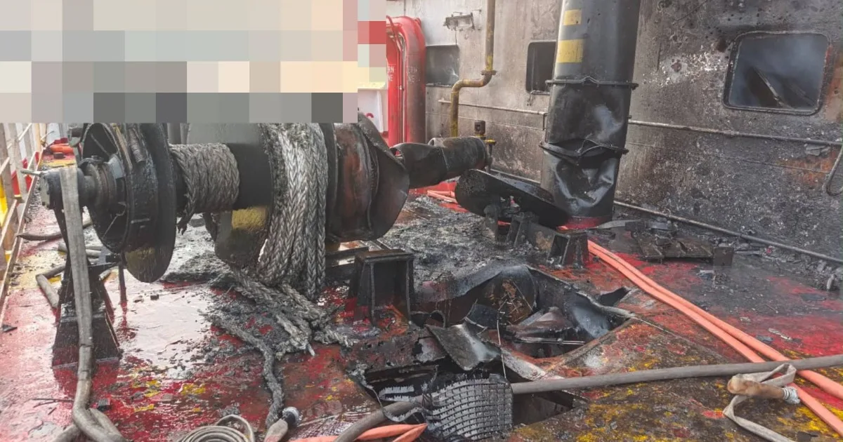 Ворог атакував у Чорному морі комерційне судно під прапором Маршаллових островів: є загиблий та поранені