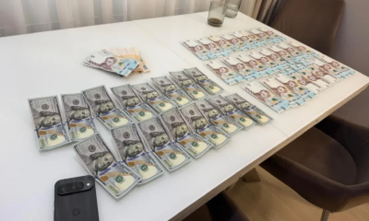 Права на трактор без экзамена: во Львовской области чиновники оформляли фиктивные результаты и выдавали удостоверения