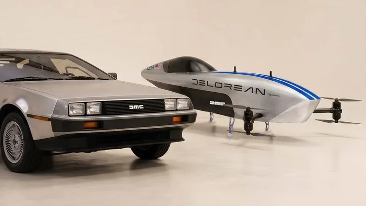 Аппарат DeLorean Airspeeder