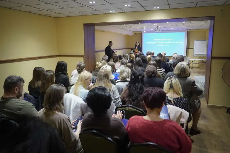 «Медицина. Люди. Майбутнє»: у Чернівцях відбувся медичний форум