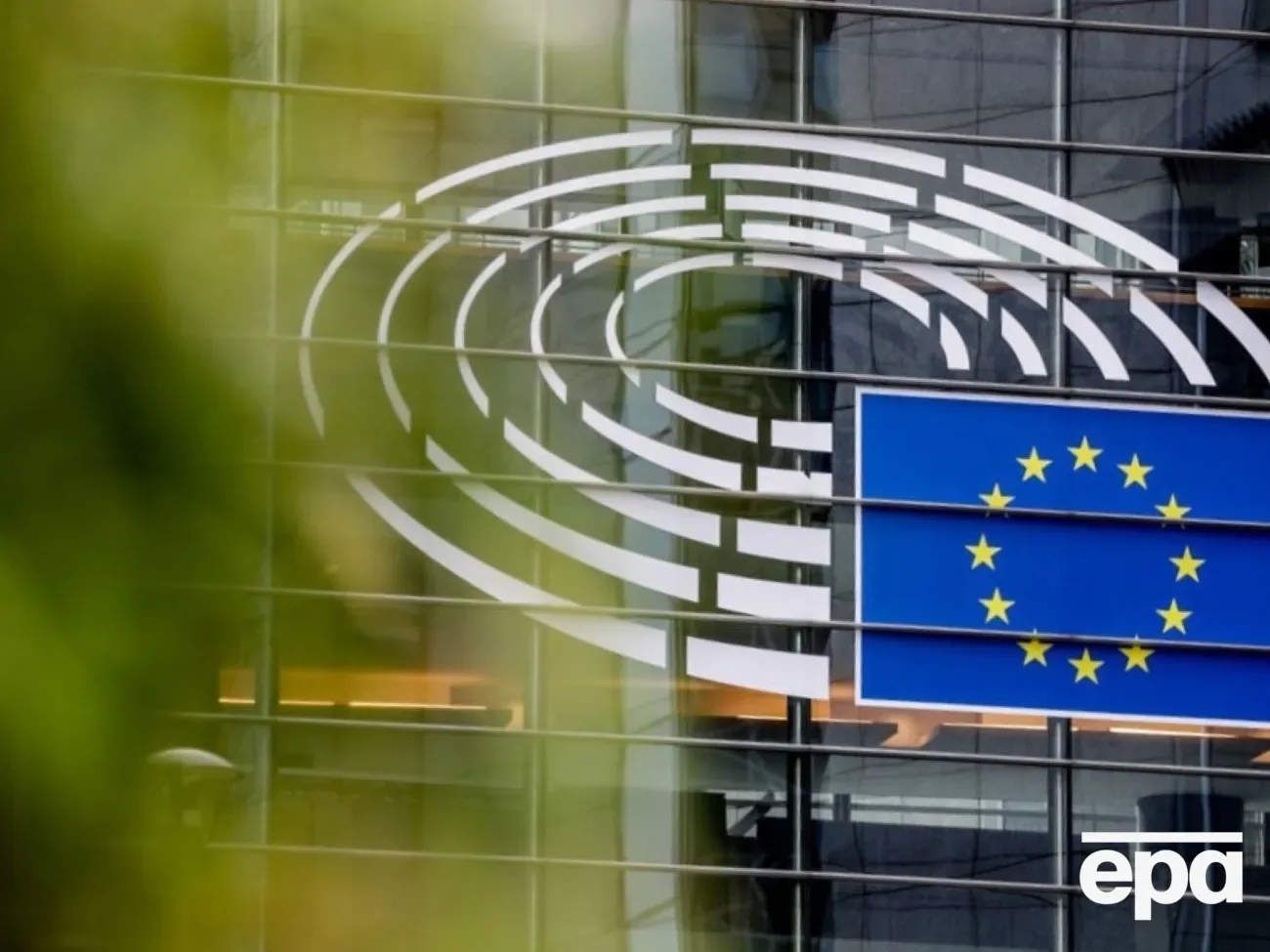 ЄС погодив великий пакет санкцій проти РФ, більшість осіб пов'язані з ВПК – Reuters
