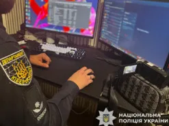 Знайомства в мережі як прикриття: шахраї отримували доступ до банківських рахунків українців