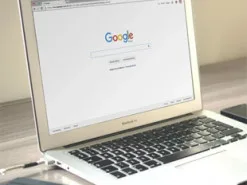 Google змінить пошукову видачу з ШІ після скарг видавців на падіння трафіку