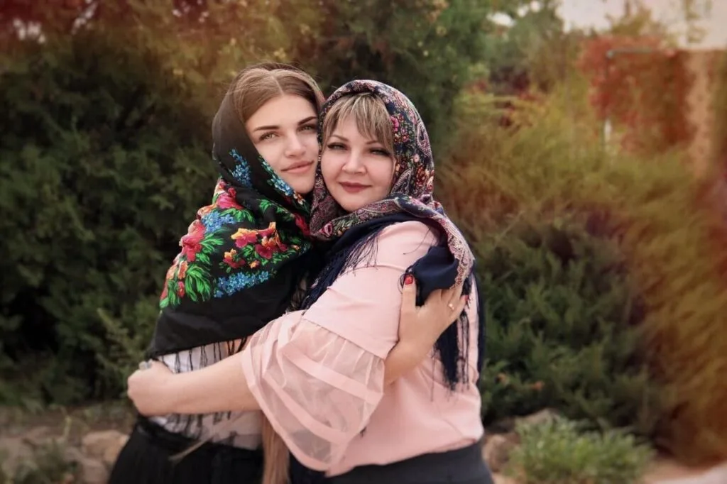 Донька Алли Чурілової Інна та її син Дамір, які виїхали з окупації.