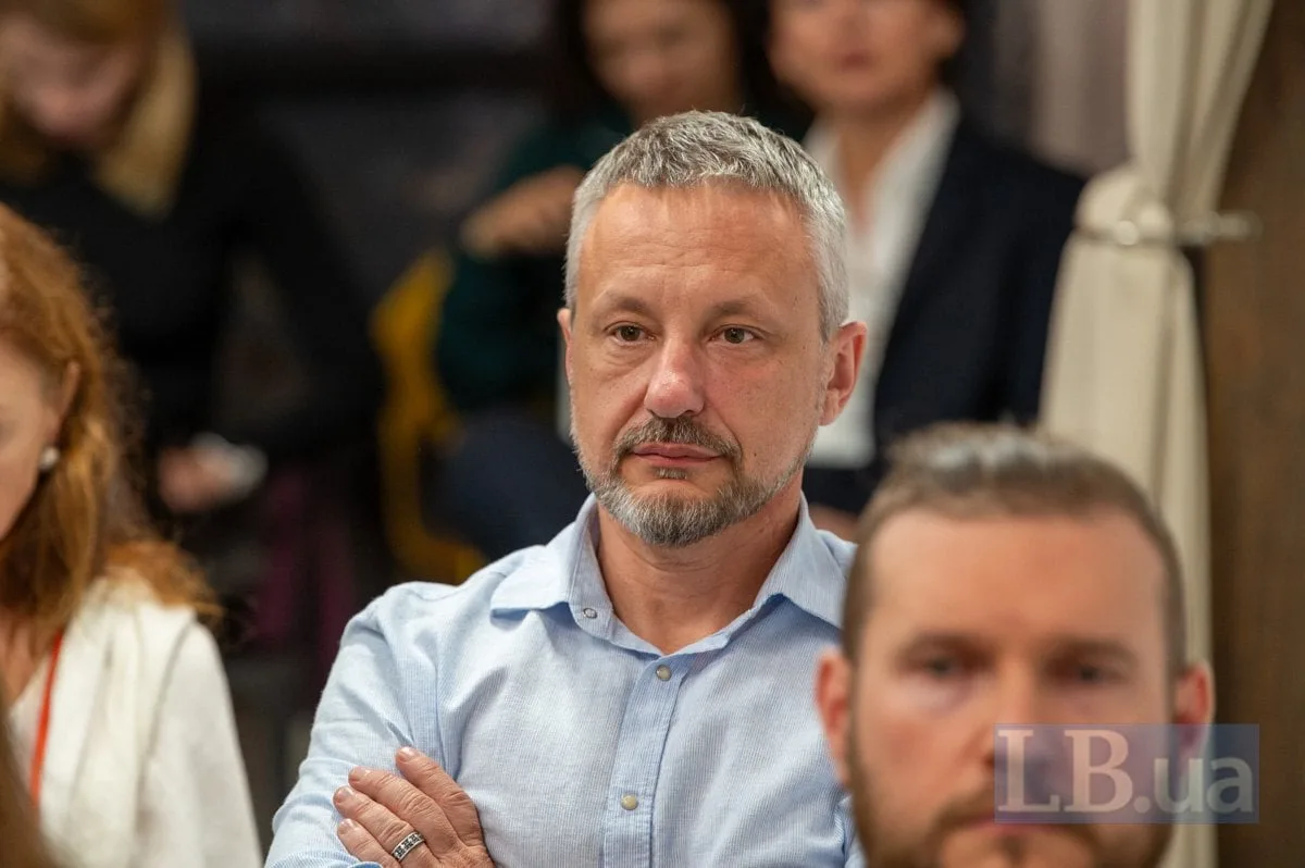 Петро Андрющенко , керівник Центру вивчення окупації