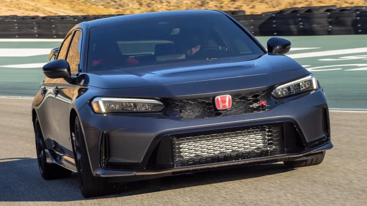 Honda обновила Civic Type R, но мощность осталась прежней