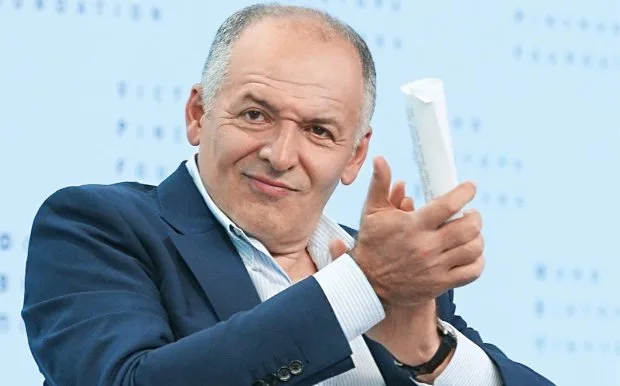 Державні закупівлі та кіпрські офшори: куди йдуть гроші "Інтерпайпу" Віктора Пінчука