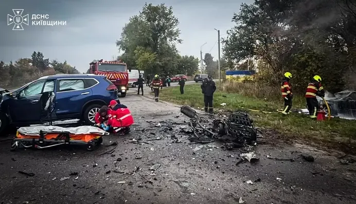 На Київщині зіткнулись дві автівки, є загиблі та постраждалі