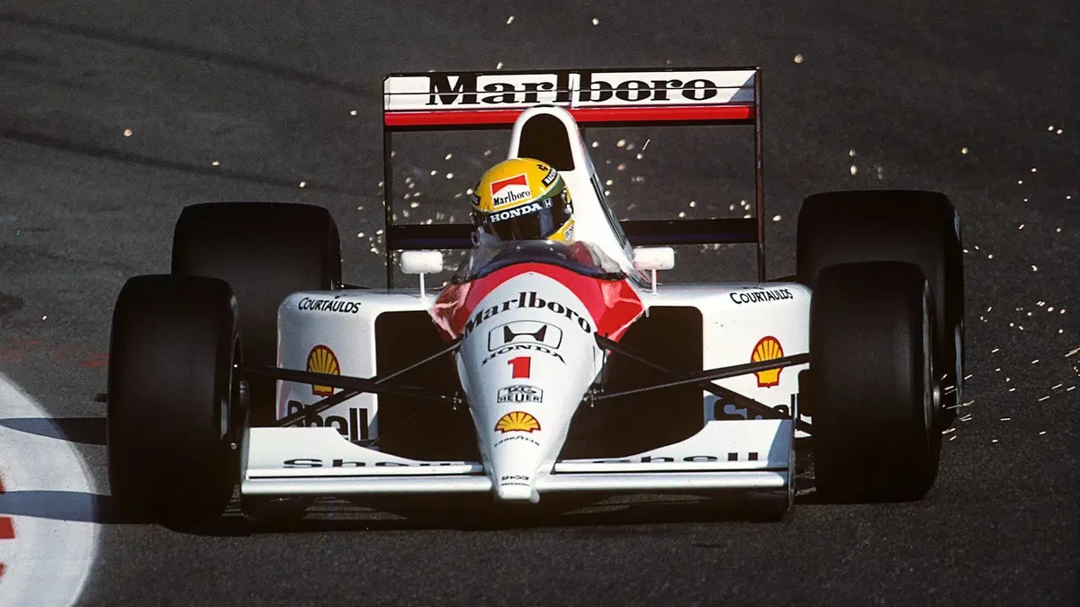 MP4/6A Айртона Сенны в гонке