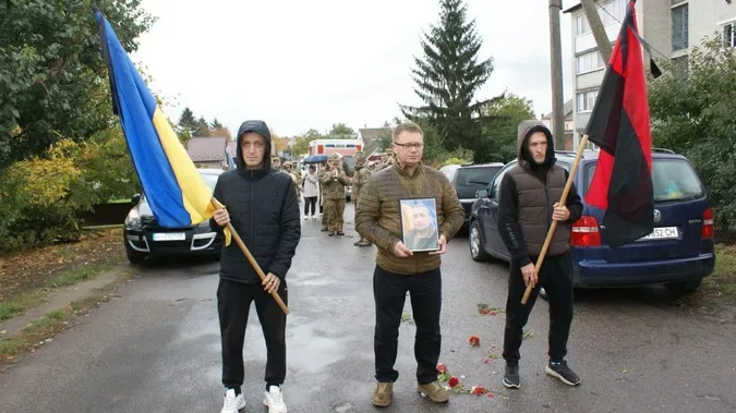 На Волині попрощались із Героєм Сергієм Катеринюком (фото)