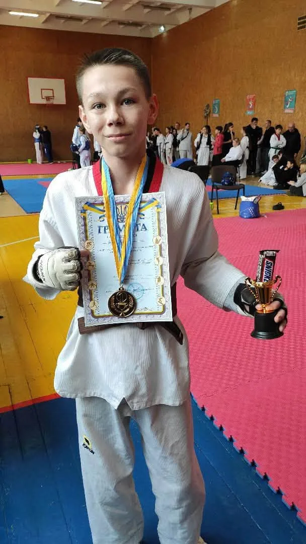 У Кам’янському відбувся відкритий чемпіонат ДЮСШ №3 з тхеквондо “Новачок”