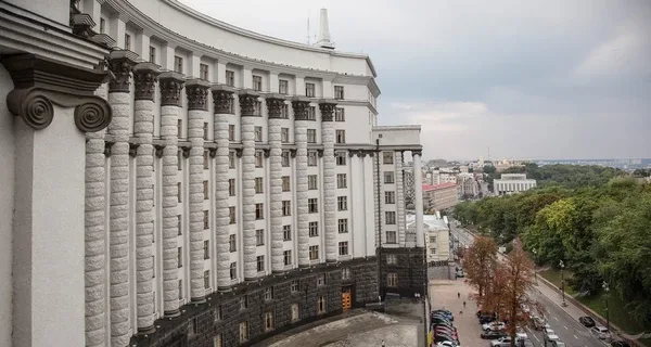 Лимиты бронирования на предприятиях сокращают, а критерии пересмотрят