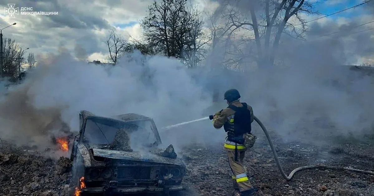 Сумщина: дрон убив водія авто, ще двох медиків поранив