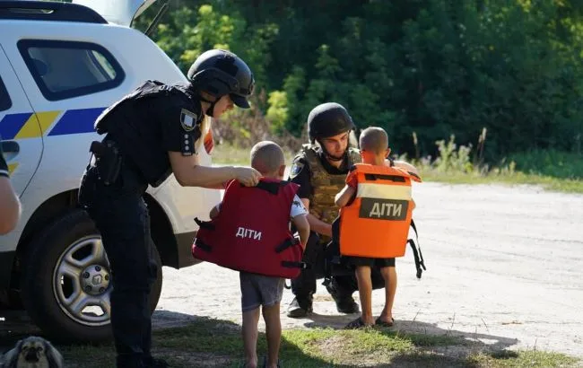 Що означає обов’язкова евакуація дітей у примусовий спосіб