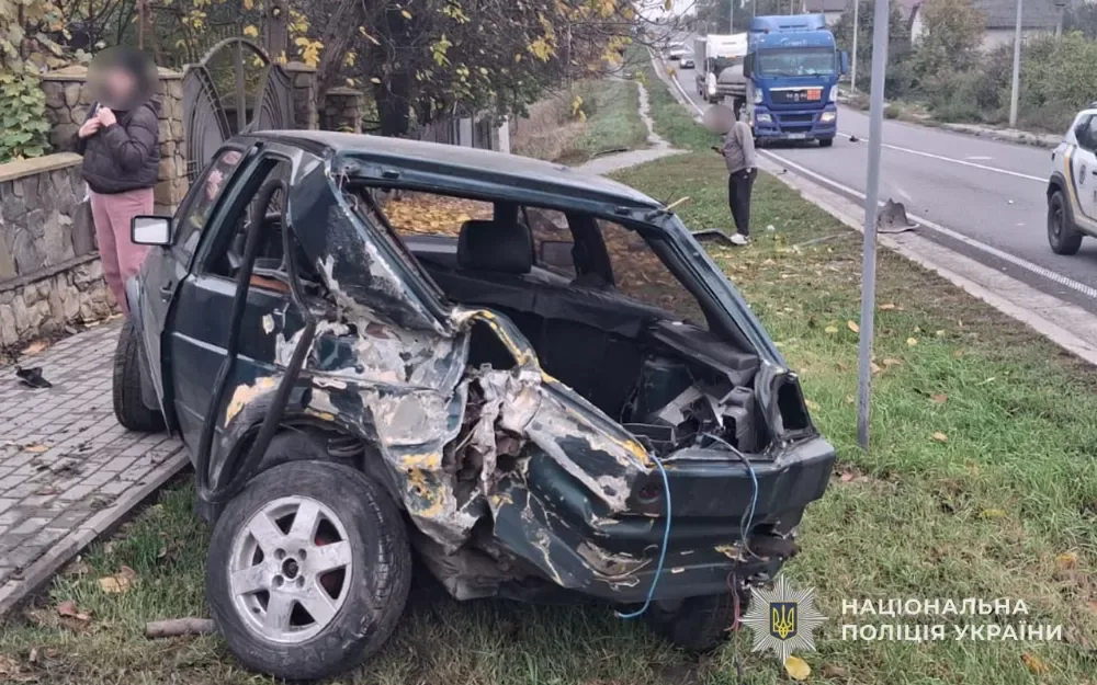 На Чортківщині в аварії загинув 21-річний пасажир, 19-річна дівчина — у лікарні