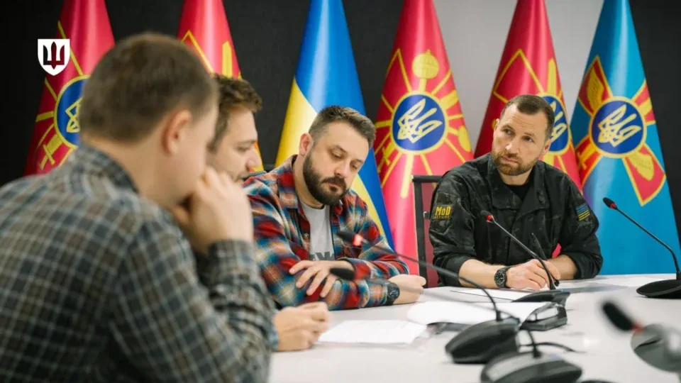 Євгеній Хмара обговорив із Наглядовою радою АОЗ ефективність і прозорість оборонних закупівель 