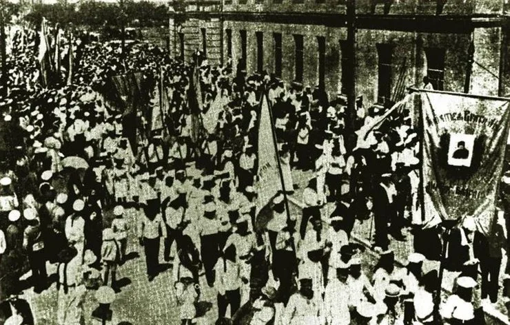 Исторический украинский митинг в Севастополе 1917 года