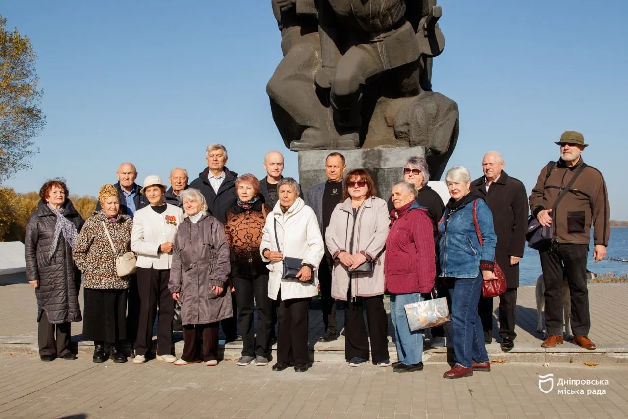 83 роки з дня визволення міста від фашистських загарбників: у Дніпрі вшанували пам’ять полеглих героїв - 25.10.2026