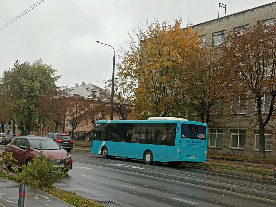 Зі Львова до елітного селища курсує маршрутка