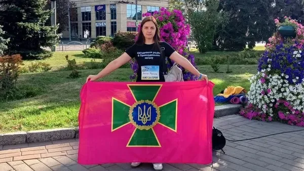 Понад рік не бачив неба і втратив руку: історія звільнення з полону прикордонника з Волині Максима Трофімука (фото)