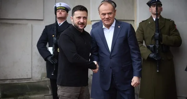 Польша приостановила передачу Украине пакета с оружием из-за Львовского облсовета - СМИ