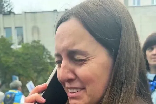 Понад рік не бачив неба і втратив руку: історія звільнення з полону прикордонника з Волині Максима Трофімука (фото)