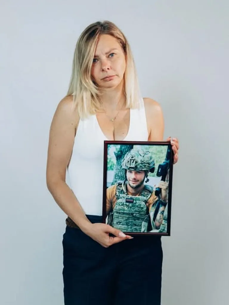 Історії 15 Героїв з Кілії стануть основою фотовиставки: завершено перші зйомки меморіального проєкту “Імена, які живуть”