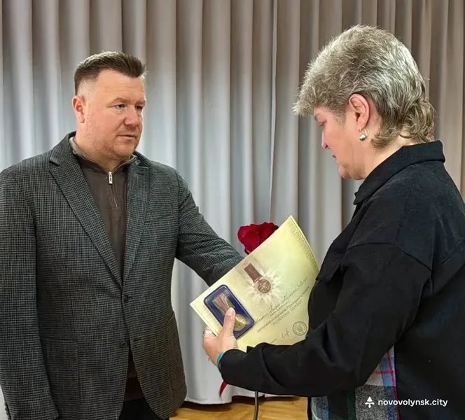 Чотирьох Захисників з Нововолинської громади нагородили посмертно (фото)